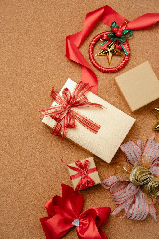 Elegant Gift Wrapping Techniques